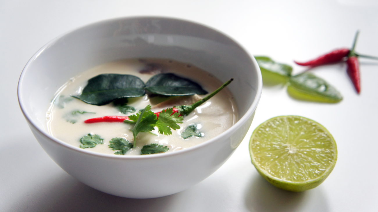 Суп Том Кха Гаи (Tom kha kai)